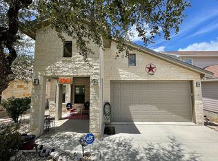 1041 Roanoke Ln, Kerrville, TX 78028
