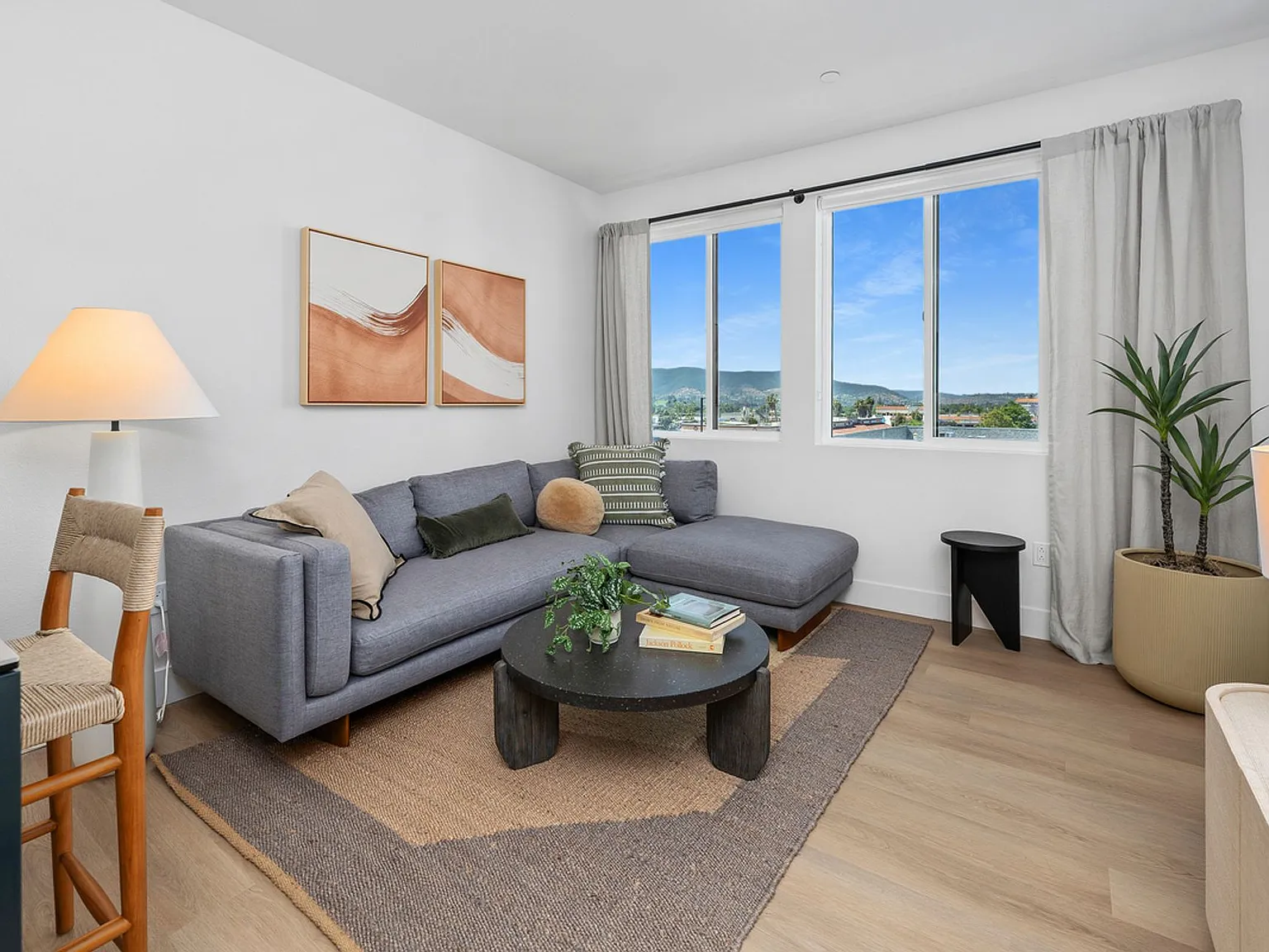 Virano Apartments — Photo 4