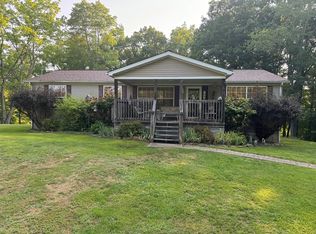 1150 Breckenridge Rd, Saxon, WV 25180