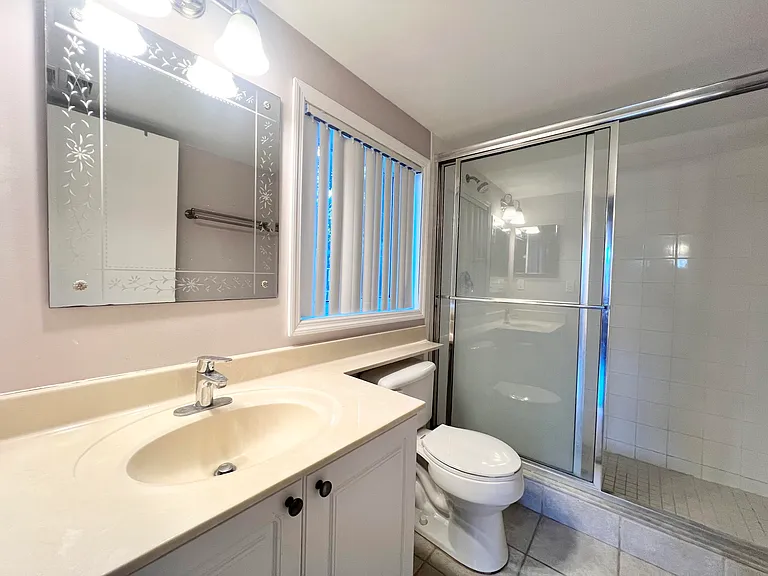 1100 Crestwood Ct S #1103 — Photo 12