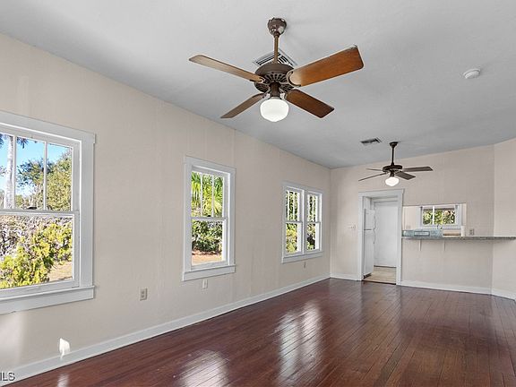 4th image of 1615 Cranford Ave