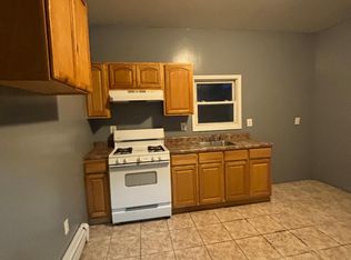 25 Grove Ter #2, Irvington, NJ 07111