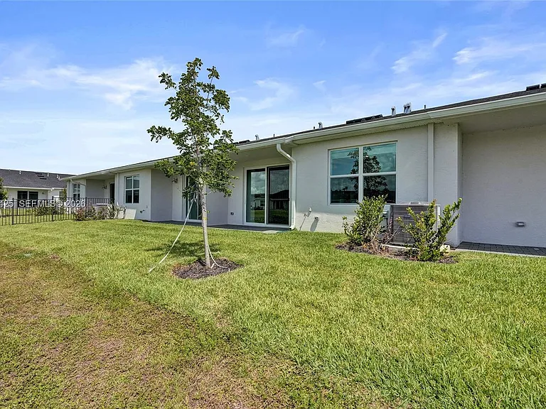 3777 Harborside Ave — Photo 43