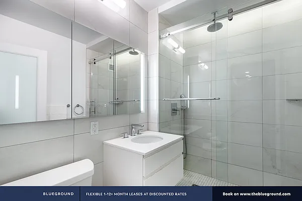 Rented by The Blueground | media 29