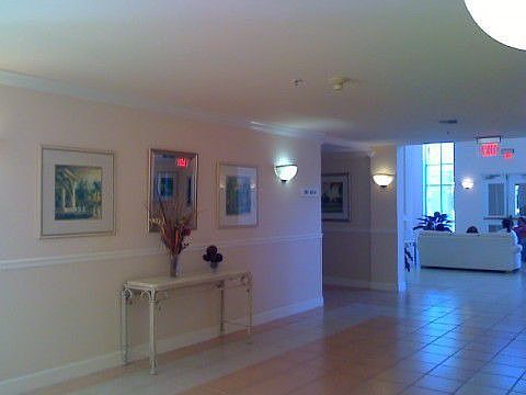 4th image of 9725 NW 52nd St APT 319