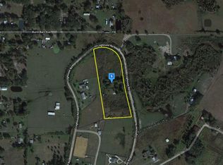 7335 Loghouse Rd, Plant City, FL 33565