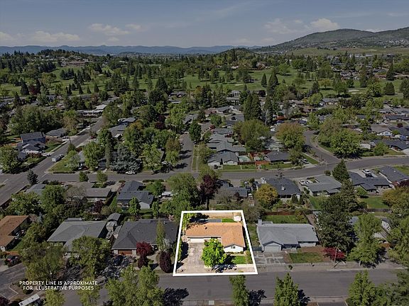 5th image of 2933 Lazy Creek Dr