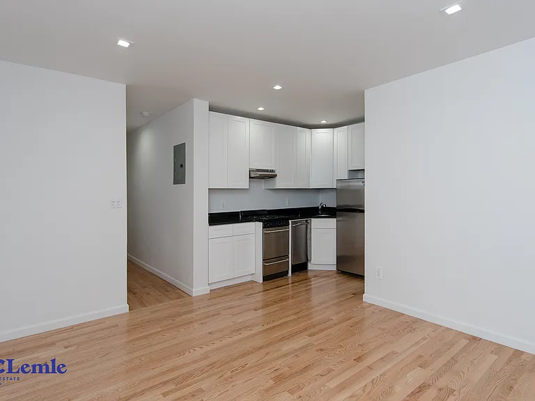 141 E 26th St #6E — Photo 5