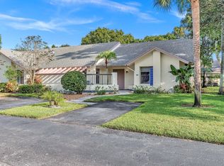 10941 Lake Front Pl, Boca Raton, FL 33498