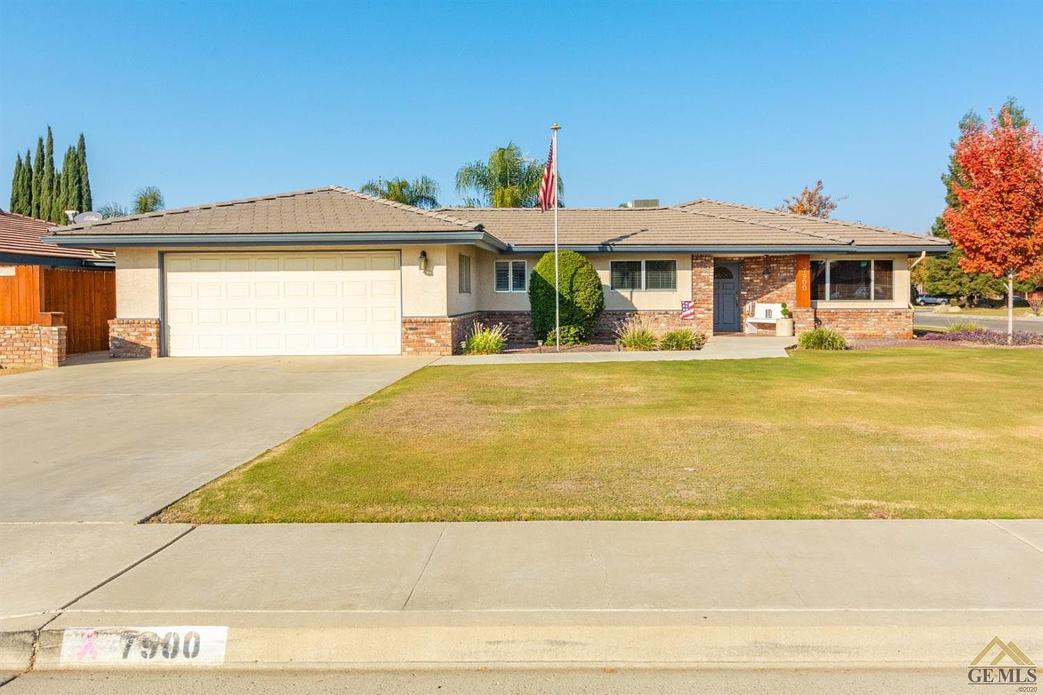 7900 Debbs Ave, Bakersfield, CA 93308 | Zillow