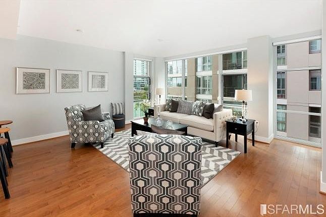 1st image of 235 Berry St APT 313