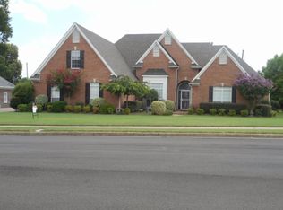 4347 Oak Spring Dr, Millington, TN 38053