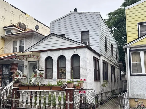 400 East 49th Street image 2 of 4