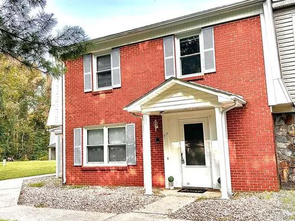374 Seminole Trl, Danville, VA 24540