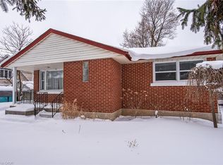 120 4th Ave, Kitchener, ON N2C 1N8