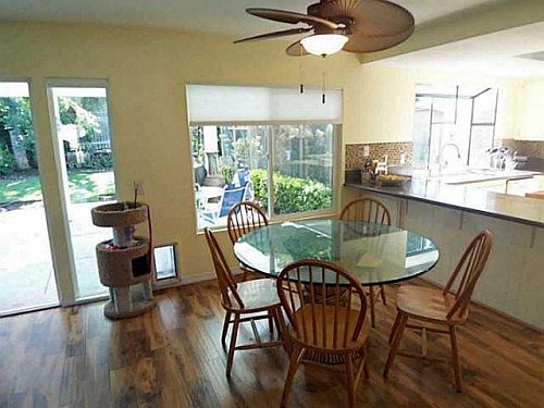 4th image of 694 Sunningdale Dr