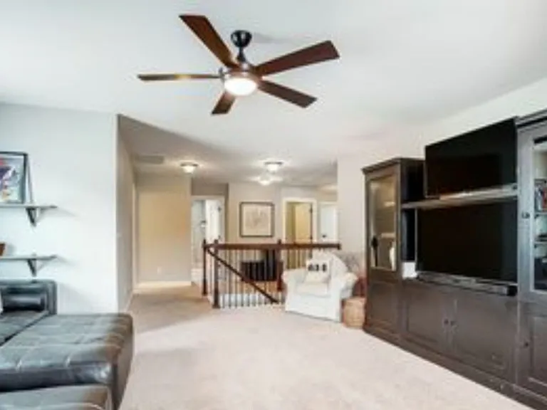 1476 Overlea Pl NW — Photo 12