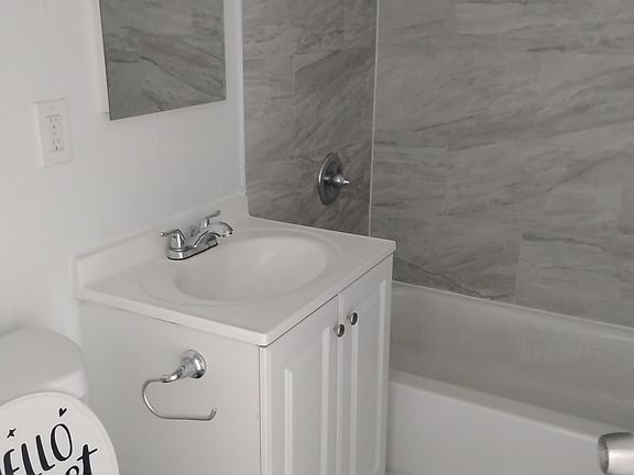 5th image of 801 W Lake Mead Blvd #B