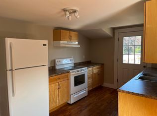 27 Emerson St #2, South Dartmouth, MA 02748