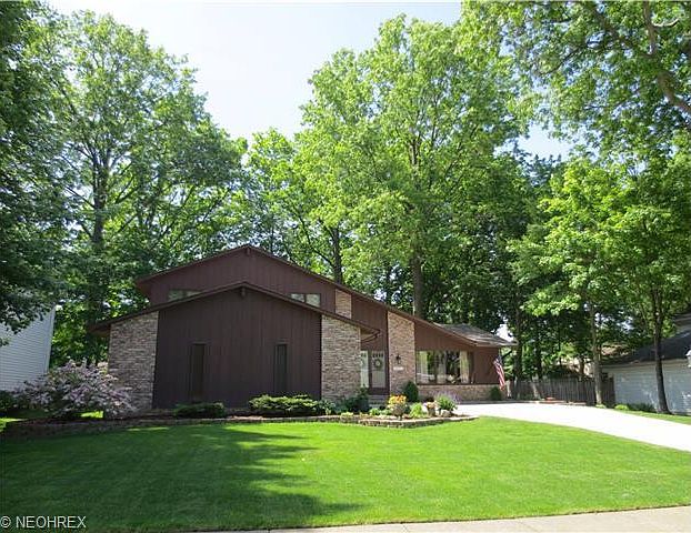 1st image of 20713 Sandalwood Ln