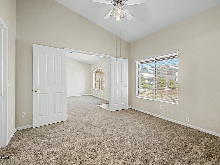 8752 W Melinda Ln — Photo 36