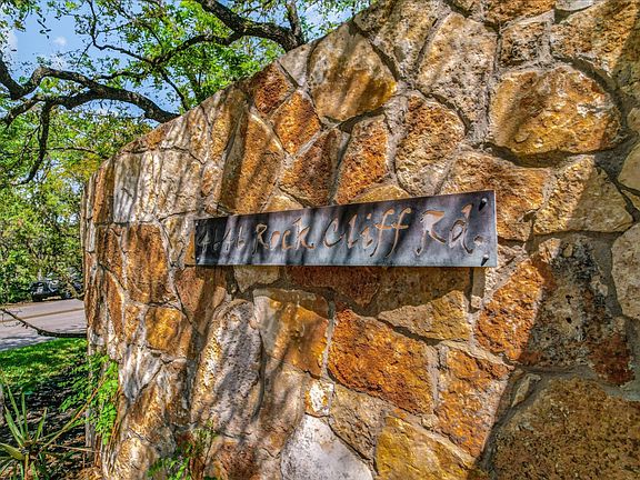5th image of 4646 Rockcliff Rd