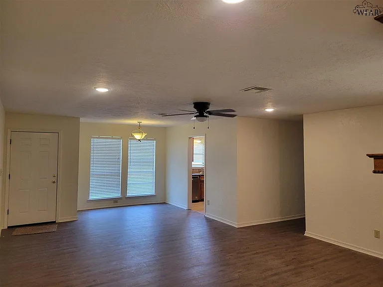 4131 McGaha Ave — Photo 3