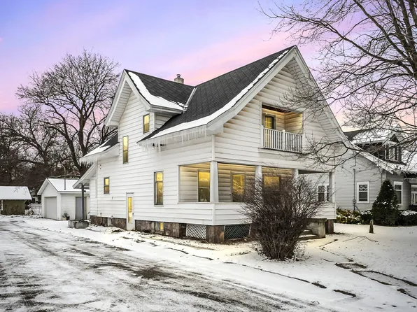 109 N Webster St, Augusta, MI 49012