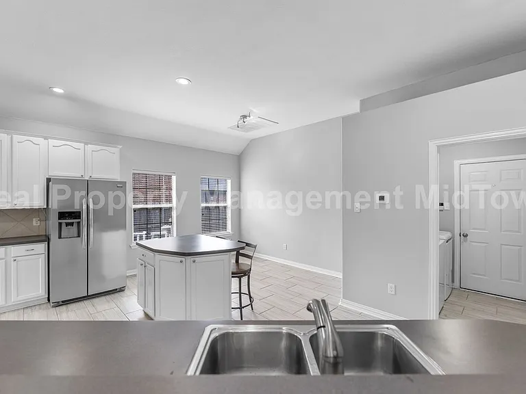 343 Mesquite Hill Dr — Photo 8