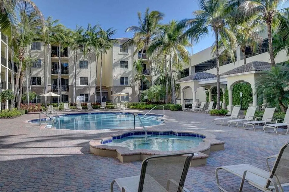1660 Renaissance Commons Blvd #2507