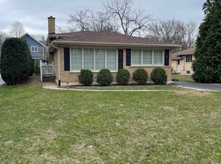 9 N Bruner St, Hinsdale, IL