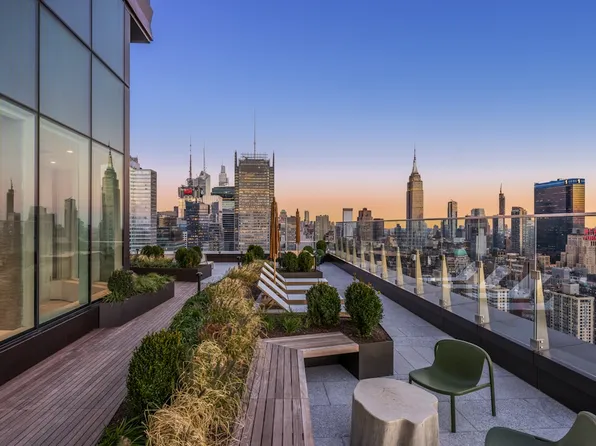 550 10th Avenue image 18 of 18