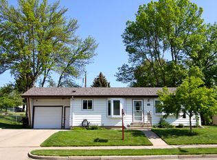 2510 Kimberly Ave, Bismarck, ND 58501