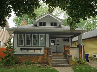 922 71st St, Kenosha, WI 53143