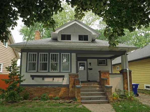 922 71st STREET, Kenosha, WI 53143