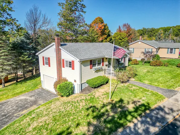 8 High Ridge Drive, Augusta, ME 04330