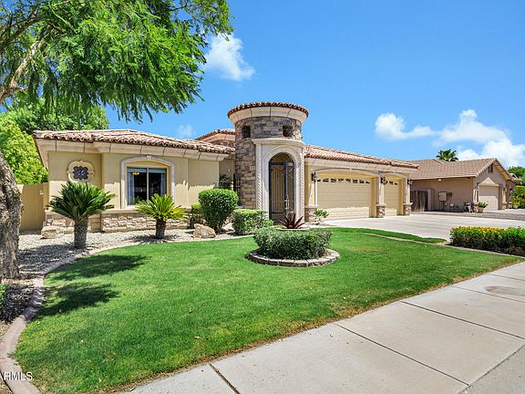 2nd image of 20476 E APPALOOSA Drive