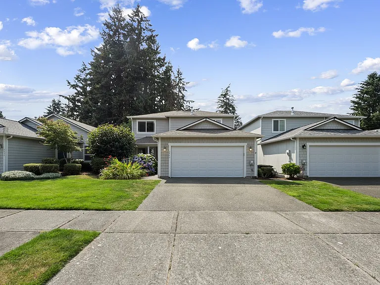 2440 Boulevard Heights Loop SE — Photo 4