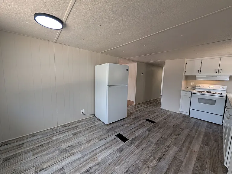 11374 SE 189th Ct — Photo 1