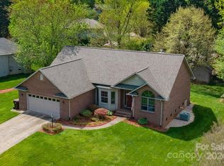 3629 25th Street Pl NE, Hickory, NC 28601