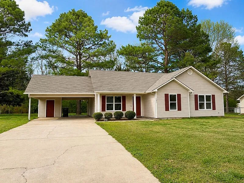 107 Ann Bradley Dr