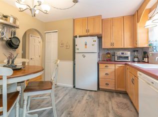 93 Watch Hill Dr, Fishkill, NY 12524