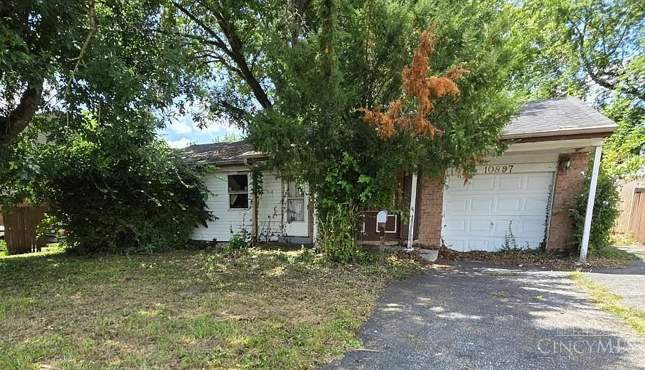 10897 Sprucehill Dr, Cincinnati, OH 45240 | MLS #1866491 | Zillow