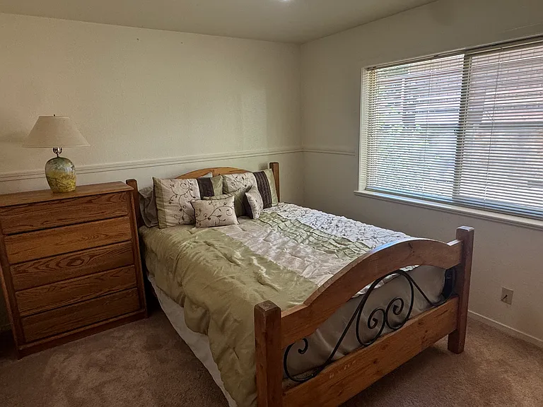 10241 Prosser Dr — Photo 17