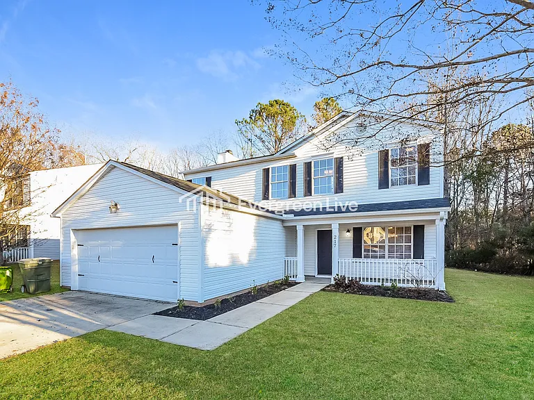 217 Autumn Woods Dr — Photo 14