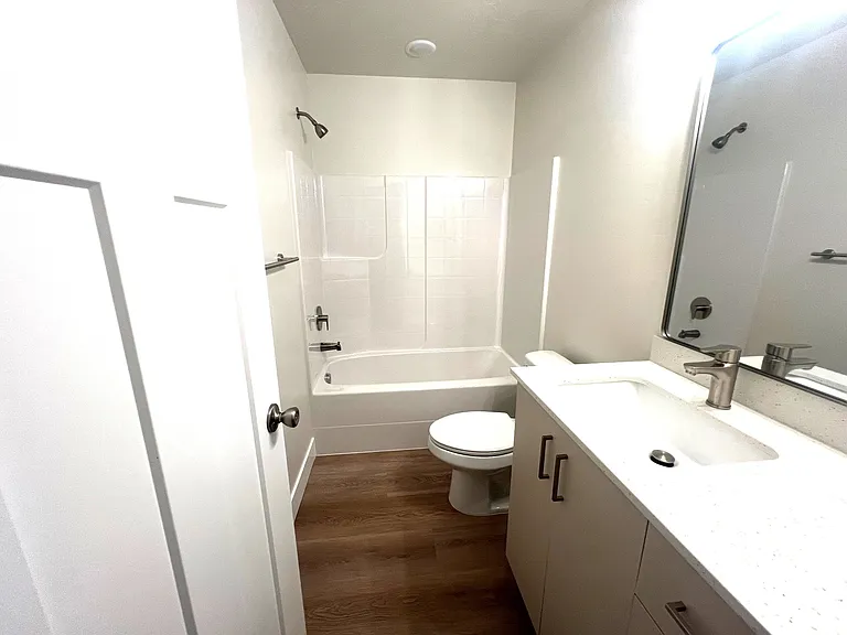 3199 W 1625 N #19 — Photo 8