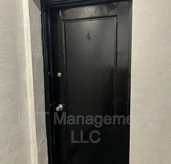 8717 Plymouth St #4 — Photo 20