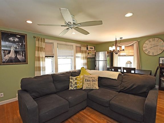 3rd image of 115 Pond St