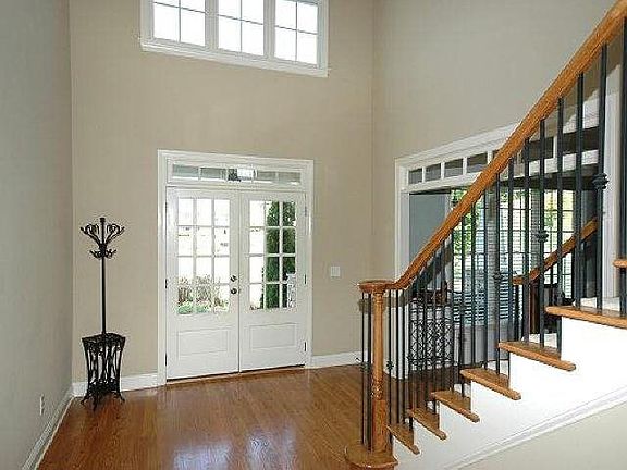 3rd image of 500 Millwood Ct