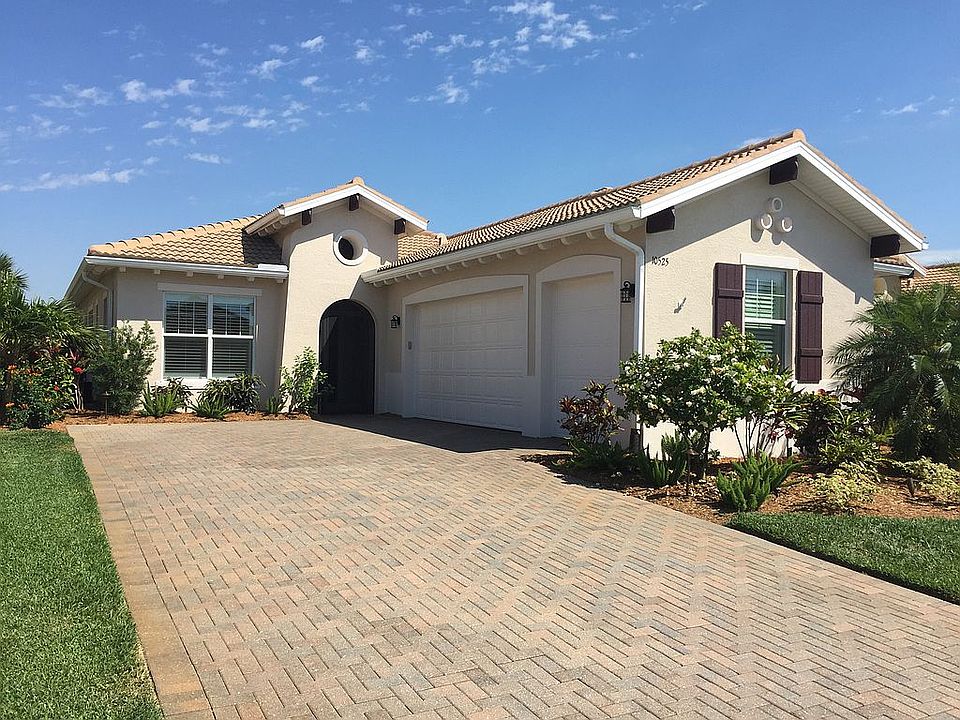 1st image of 10525 Carena Cir